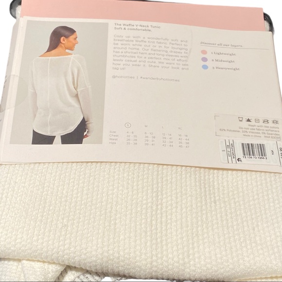 Wander by Hottotties Waffle V-Neck Tunic White Size S - Picture 2 of 5